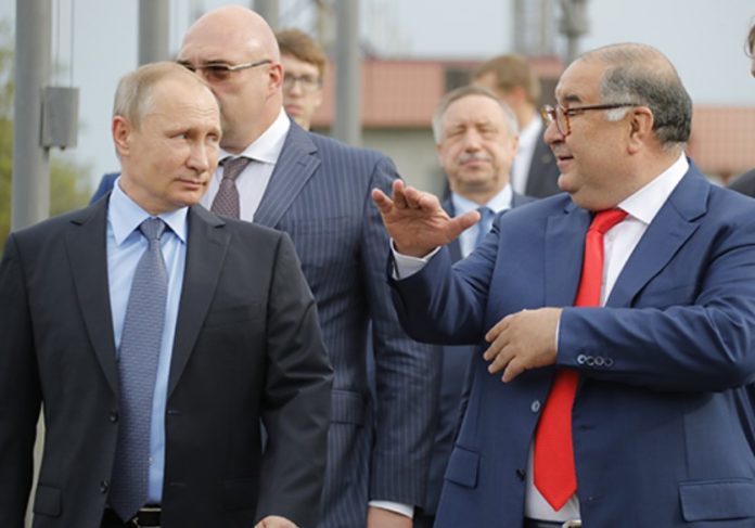 Vladimir Putin and Alisher Usmanov